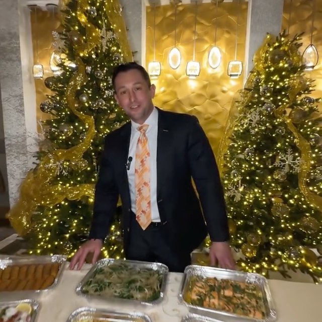 Bring the magic of Christmas Eve home with Russo’s