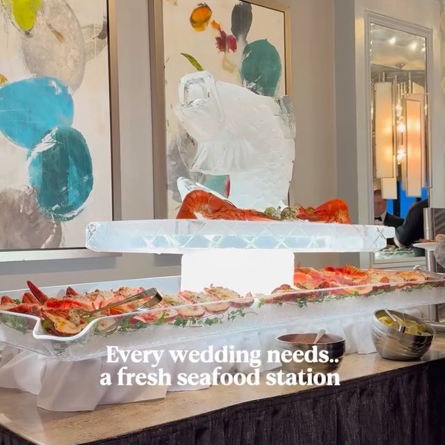 Every wedding needs a fresh seafood station — and 